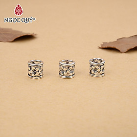 Charm bạc chặn hạt hình trụ họa tiết bông hoa - Ngọc Quý Gemstones