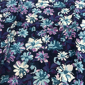 Vải thô boi lụa mỏng siêu mềm mát họa tiết hoa cúc tím nền đen