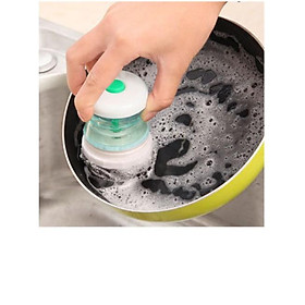 Mua bàn chải chà nồi có bình dầu - giao màu ngẫu nhiên