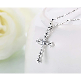 Dây chuyền Chữ Thập PANMILA - Dây chuyền nữ mặt chữ thập đính pha lê (DC.XOO8.B)