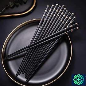 Mua Combo 30 Đôi Đũa 3 Sọc Mạ Vàng Hình Cô Gái Nhật Bản Kháng Khuẩn Chịu Nhiệt - Hàng chính hãng