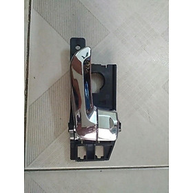 Tay mở cửa trong Kia Sportage 05-10 giá 01 cái