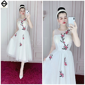 Đầm dự tiệc thêu hoa đào form ngắn xinh yêu TRIPBLE T DRESS - size M/L - MS140Y