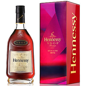 Rượu Cognac Hennessy V.S.O.P 700ml - Phiên Bản Tết 2021 Giftbox - Có Hộp