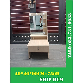 Mua Ban trang điểm 40/led5/kem