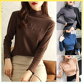 Áo LEN TĂM nữ Montoghi cổ cao tay dài thêu LOVE V thanh lịch và cá tính