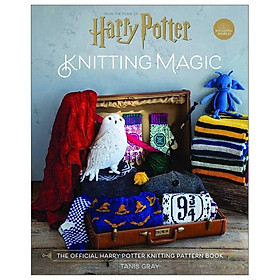 Ảnh bìa Harry Potter: Knitting Magic: The Official Harry Potter Knitting Pattern Book