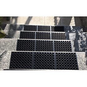 Mua Tấm cao su chống trượt  30x91cm dành cho cầu thang