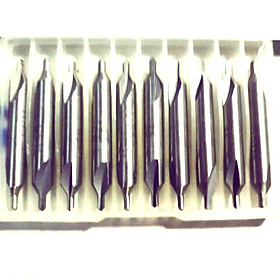 Mua Mũi khoan tâm 2 cây