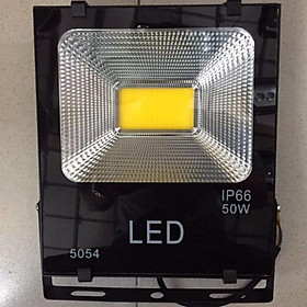 Mua Đèn Pha Led 50w COB 5054 đủ công suất