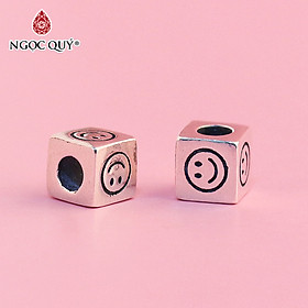 Charm bạc hình vuông mặt cười - Ngọc Quý Gemstones