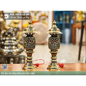 Mua Đôi đèn thờ bằng đồng