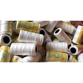 Mua cuận dây dù thả diều.
