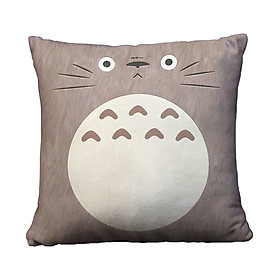 Gối vuông Totoro nâu mặt ngơ - GVMA223