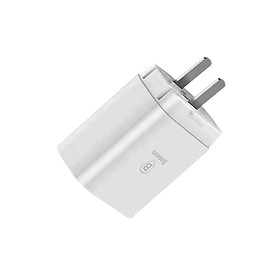 Củ sạc đa năng sạc nhanh 3.4A - Baseus Mirror Lake 3 cổng USB, LED hiển thị cho iPhone/iPad/Android (chuôi dẹt) - Hàng chính hãng