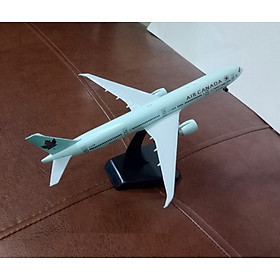Mô hình máy bay tĩnh  777-300ER AIR CANADA 18cm có bánh xe