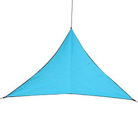 Bạc che nắng hình tam giác bằng chất liệu vải polyeste trọng lượng nhẹ và dễ mang theo,Mỗi góc được trang bị một vòng kim loại D, giúp lắp đặt dễ dàng-Màu xanh dương
