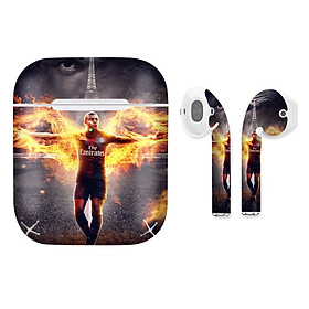 Mua Miếng dán skin chống bẩn cho tai nghe AirPods in hình Bóng đá - Kylian Mbappe - BDx017 (bản không dây 1 và 2)