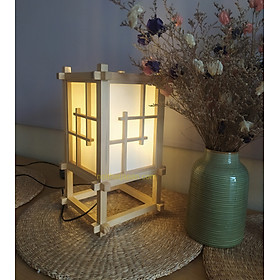 Đèn bàn gỗ tự nhiên, đèn shoji Nhật, trang trí phòng trà, phòng thiền phong cách Nhật Bản, để bàn, hình hộp, kt 20*20*40cm gồm bóng đèn led ánh sáng vàng