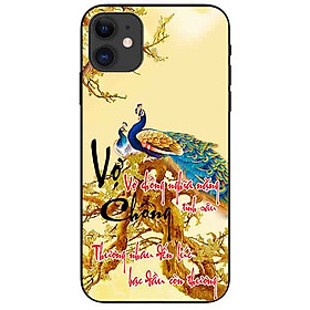 Ốp lưng in cho Iphone 11 Mẫu Thư Pháp Vợ Chồng