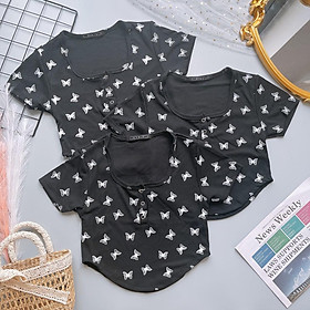Áo croptop kiểu tôn dáng, in hình bướm nhỏ xinh xắn. Màu trắng tiểu thư