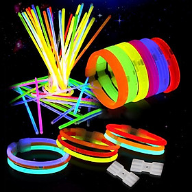 Mua Combo 100 Que Dạ Quang Glow Stick Phát Sáng Kèm 100 Đầu Nối