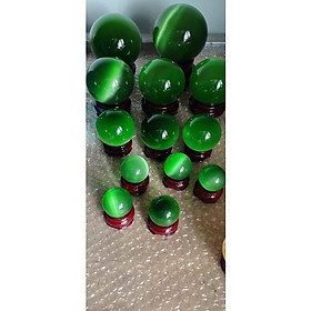 Mua Quả Cầu Phong Thủy Mắt Mèo Xanh Lục - Hợp Mệnh Mộc Hỏa - Tặng Kèm Chân Đế - Gia Tăng Vượng Khí