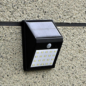 Mua Đèn Năng Lượng Mặt Trời Đèn LED Sân Vườn Siêu Sáng Chống Nước Cao Cấp