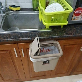 Mua THÙNG RÁC GẤP GỌN ROYAL TREO CÁNH TỦ TIỆN LỢI