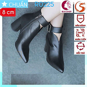 Giày bốt nữ cổ thấp 8p RO225 ROSATA tại BCASHOP da lì thời trang cao cấp kết hợp xẻ tim và vòng sành điệu, đẳng cấp và độc lạ - màu đen