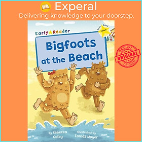 Sách - Bigfoots at the Beach - (Yellow Early Reader) by Tamas Mayer (UK edition, paperback)