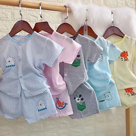 Set 5 bộ quần áo cộc tay mẫu kẻ ngang vải cotton mẫu mới nhất, mặc mát và thấm hút mồ hôi cực tốt cho bé