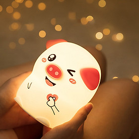 Mua Đèn ngủ silicon cảm ứng chạm đổi màu hình PIG đáng iu tích hợp ĐKTX ( TẶNG BỘ DÁN HÌNH CON BƯỚM DẠ QUANG PHÁT SÁNG )