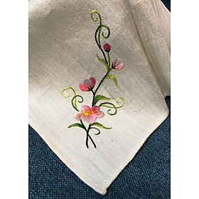 Khăn tay 100% đũi tơ tằm thêu hoa lá mùa xuân, Kích thước 35 x 35 cm, Quà tặng cao cấp, Mùi xoa, hàng thủ công Việt Nam.
