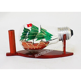 Mua Thuyền buồm gỗ Hạ Long (Xanh lá) trong bóng đèn