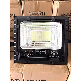 Mua Đèn Năng Lượng Mặt Trời  -8200L Công 200W - Mẫu Mới 2020  Khung Nhôm  Chip Led  SMD 