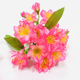Mua Hoa Đào giả chưng ngày tết