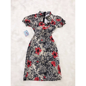 Đầm body cổ tàu hở ngực