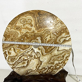 Đồng điếu, đồng điếu đá thật màu vàng vân đường kính 39 cm chân đế gỗ rừng cho mệnh Kim và Thổ