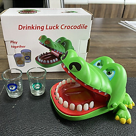 Bộ trò chơi Crocodile Drinking Game Khám Răng Cá Sấu uống rượu bia thú vị trên bàn nhậu dành cho nhóm bạn