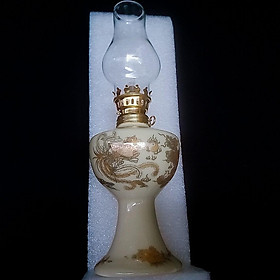 Đèn dầu sứ Bát Tràng men vàng ánh kim cao cấp cỡ vừa (mẫu bóng thủy tinh C)