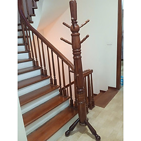 Cây treo quần áo gỗ N H home thân to chân thẳng màu nâu đậm