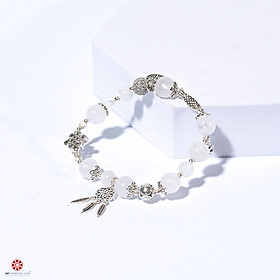 Vòng tay Thạch Anh Ưu Linh Trắng 100% tự nhiên phối charm bạc Thái 92.5% đem lại may mắn, bình an, hợp mệnh Kim, Thủy | VietGemstones  