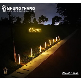 Đèn LED Cắm Cỏ Sân Vườn MT-4433 - Sử Dụng Năng Lượng Mặt Trời - 8 Chế Độ Nháy - Ánh Sáng Vàng - Chống Nước IP65 - Có Video