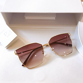 Kính râm màu nam nữ thời trang