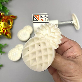 Khuôn Trung Thu 3D Siêu Sắc Nét - Hình QUẢ DỨA (THƠM) 4 mặt 50g , mẫu mới 2021