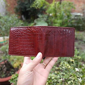 Ví Da Cá Sấu Thật. Da Bụng Cá Sấu Rất Mềm Và Bền. Size 12.5x9.5cm Để Vừa Giấy Tờ Cũ. Thiết Kế Dáng Ngang Dễ Sử Dụng