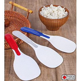 Muôi xới cơm chống dính Nakaya - Cán màu - Giao màu ngẫu nhiên