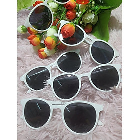 Mắt Kính Thời Trang Chữ V Trắng Cực Xinh-Chống tia UV400,Tia Cực Tím,Chống Chói Lóa Hiệu Quả