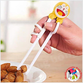 Mua Đũa tập ăn cho bé có xỏ ngón hình thú